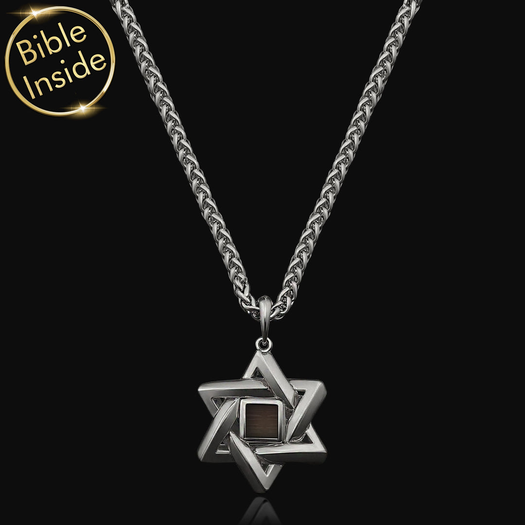 מתנות מקוריות לגברים לחג פסח – שרשרת מגן דוד עם ננו תנ"ך