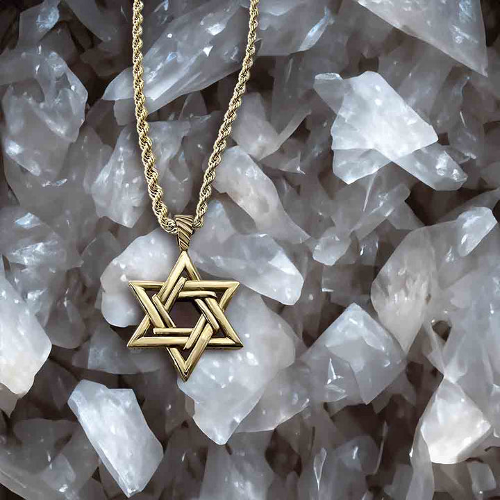 שרשראות עם משמעות יהודית – מגן דוד עם התנ"ך השלם בשבב.