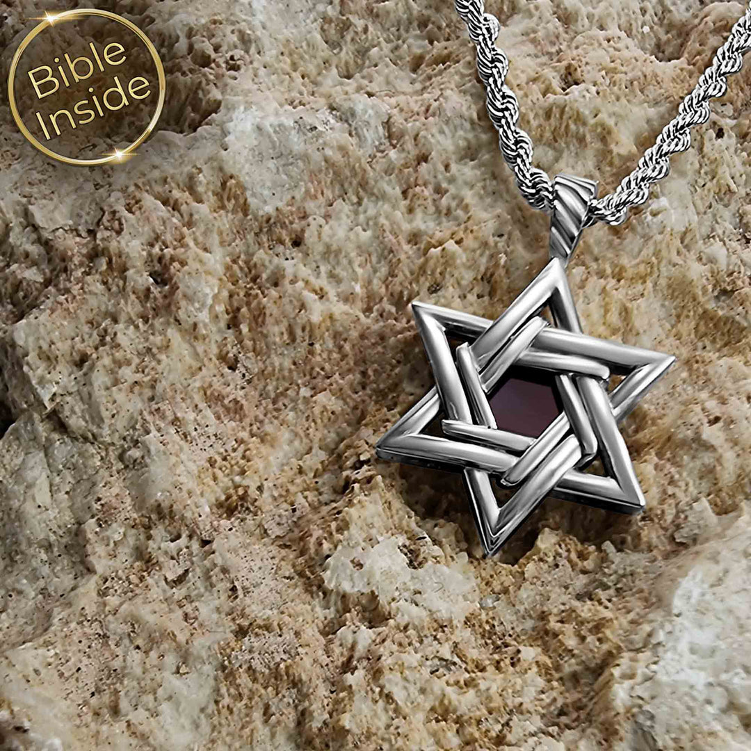 מתנה יוקרתית מיוחדת לחג - שרשרת מגן דוד יוקרתית עם התנ"ך