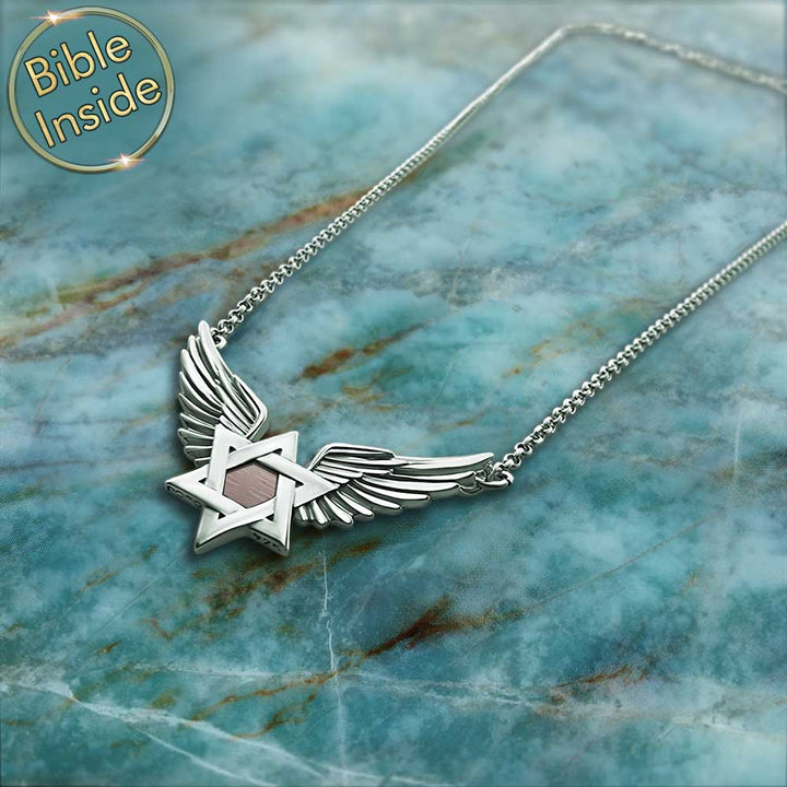 תכשיט לבת מצווה — שרשרת מגן דוד עם כנפיים וננו תנ"ך בכסף סטרלינג 925