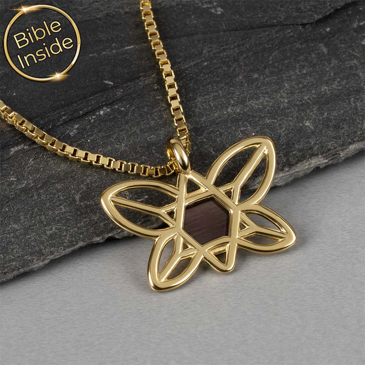 ננו תנ"ך חרוט בתוך תליון פרפר מגן דוד – דגם אביבית מבית שלמא
