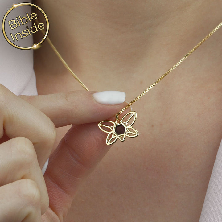 שרשרת מגן דוד לנערת בת מצווה בעיצוב פרפר