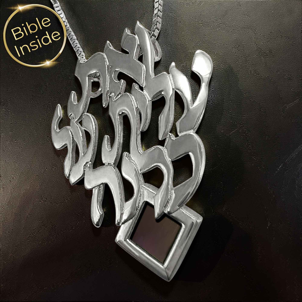 תכשיט לאישה מזהב לבן עם שבב ננו תנ
