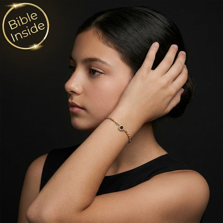 תכשיט לבת מצווה מסבא וסבתא צמיד פרח זהב עם תנ"ך משובץ