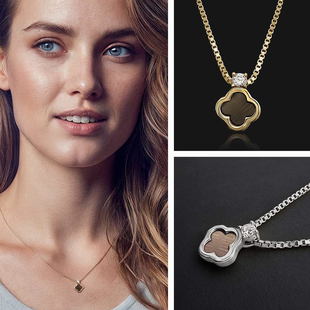 תכשיט עם התנך בעיצוב תלתן מינימליסטי עם זירקוניה נוצצת
