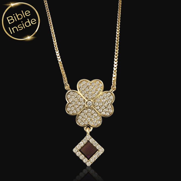 מתנות מקוריות לחג הפסח – שרשרת תלתן משובצת זרקונים לאישה זהב