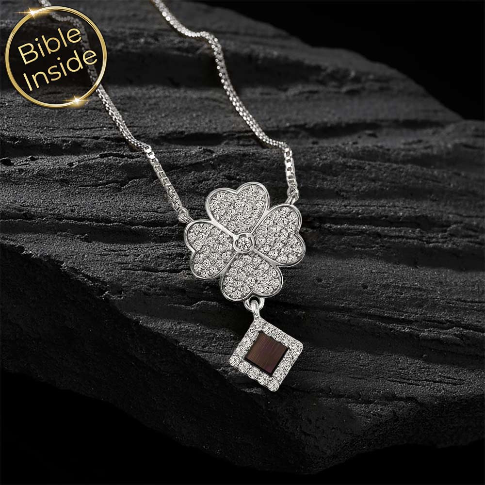 מתנה יוקרתית לפסח – תליון תלתן וננו תנ"ך 