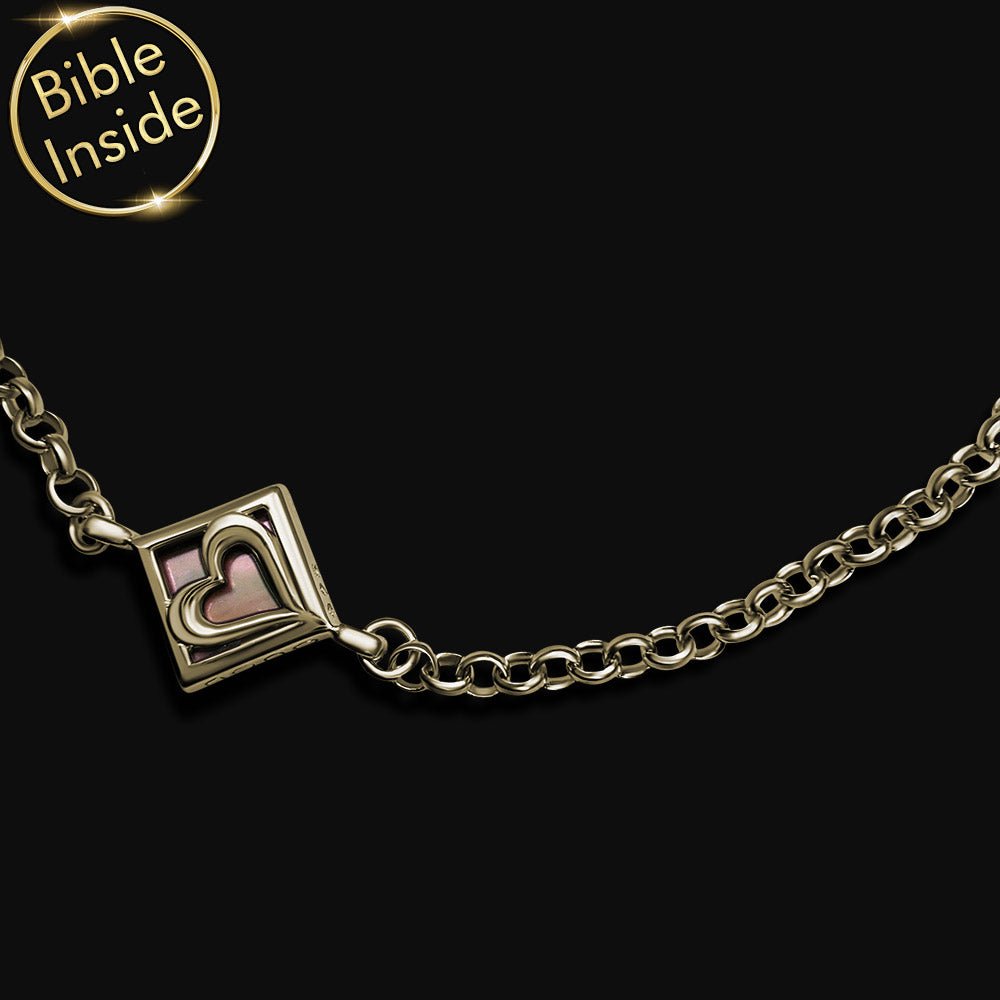 צמיד זהב לבת מצווה מההורים עם מעוין לב ושבב תנך מלא על פרק היד