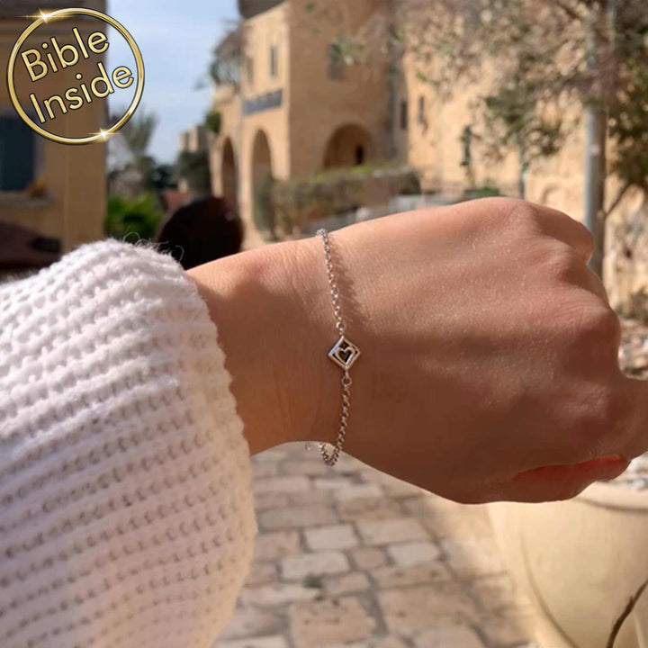 צמיד תנך לאישה זהב לבן - כל 24 סיפרי התנ"ך בתכשיט | ננו תכשיטים