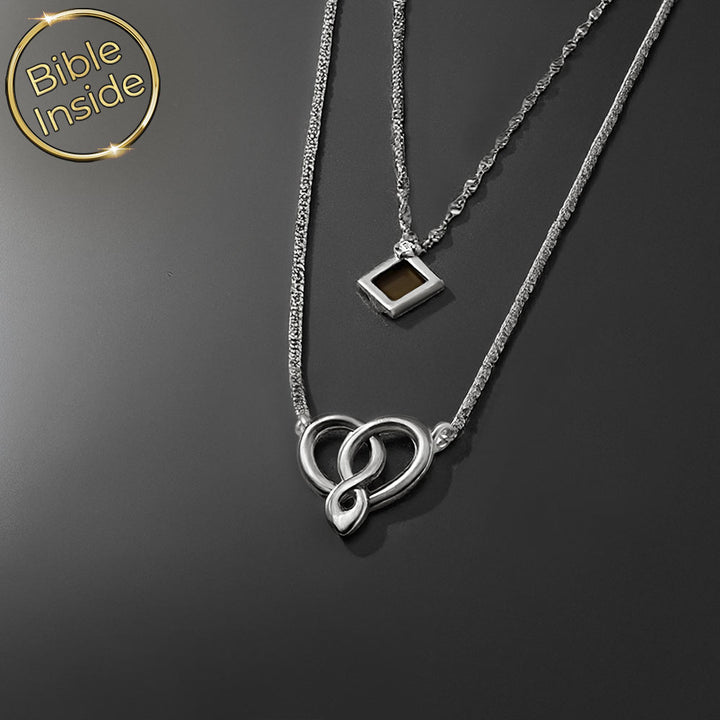 תכשיט זהב לבן לבת מצווה שרשרת כפולה עדינה עם שבב תנ"ך