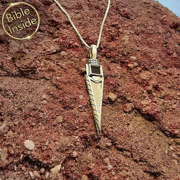 שרשרת לגבר בעיצוב חץ עם ננו תנך