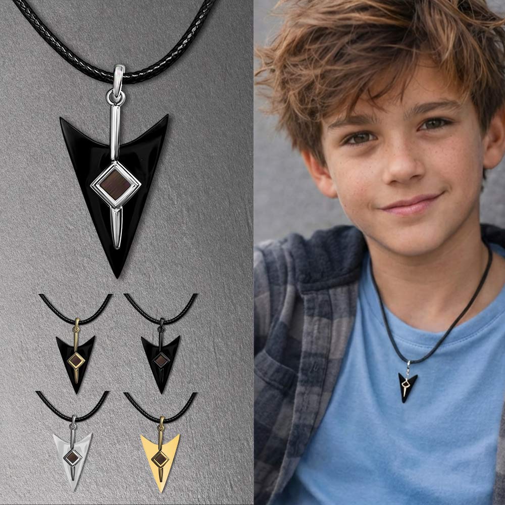 שרשרת לבר מצווה - תליון חץ המטרה עם ננו תנ"ך לבנים