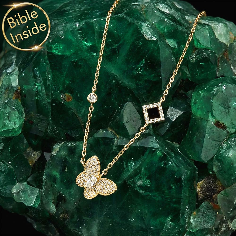 תליון פרפר זהב 14 קראט לבת מצווה עם שבב ננו תנ"ך