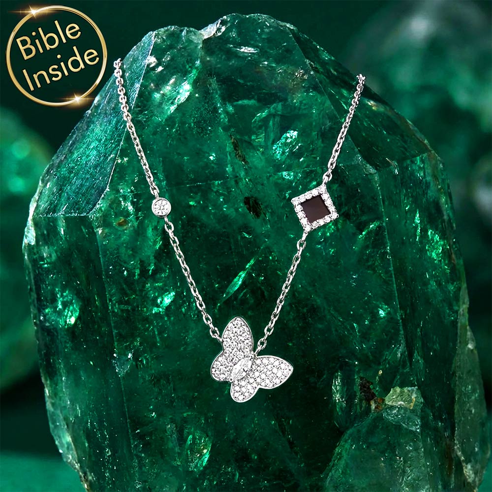 תליון פרפר ננו תנ"ך לבת מצווה בזהב לבן 14 קראט