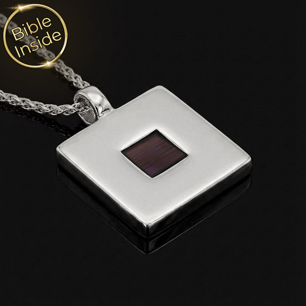 ננו בייבל - שרשרת כסף עם צ'יפ במרכזה שעליו חרוט התנ"ך השלם