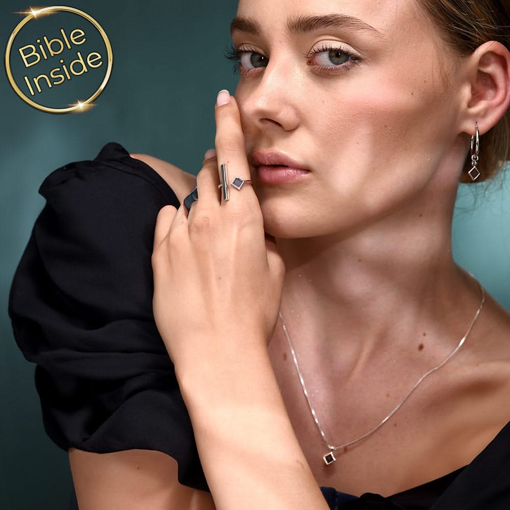 מתנה לאמא לחג: כל התנ"ך בשרשרת - ננו תכשיטים