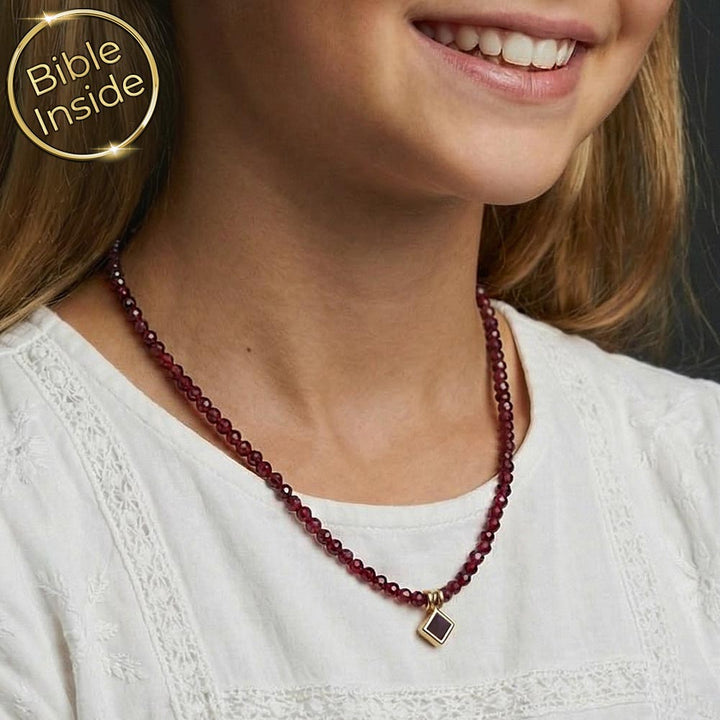 שרשרת גרנט פיניש זהב עם ננו תנ"ך כשרשרת לבת מצווה מיוחדת