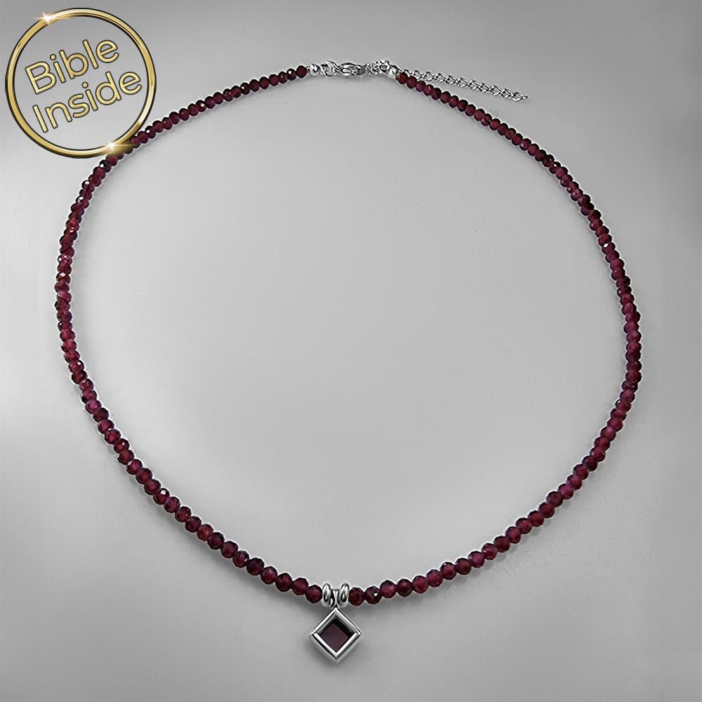 שרשרת שלמא מחרוזי גרנט כתכשיט בת מצווה עם התנ"ך כולו
