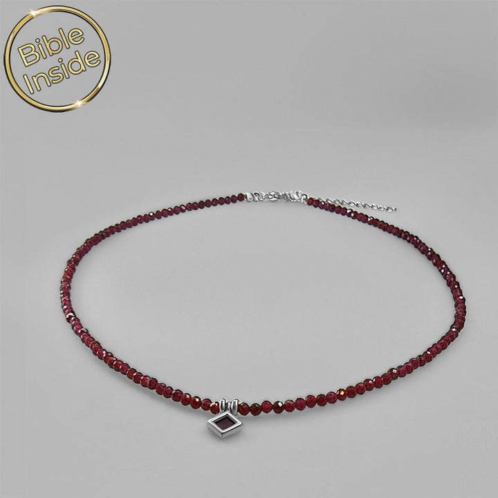שרשרת חרוזים עם תליון ננו תנ"ך כתכשיט מתנה לבת מצווה