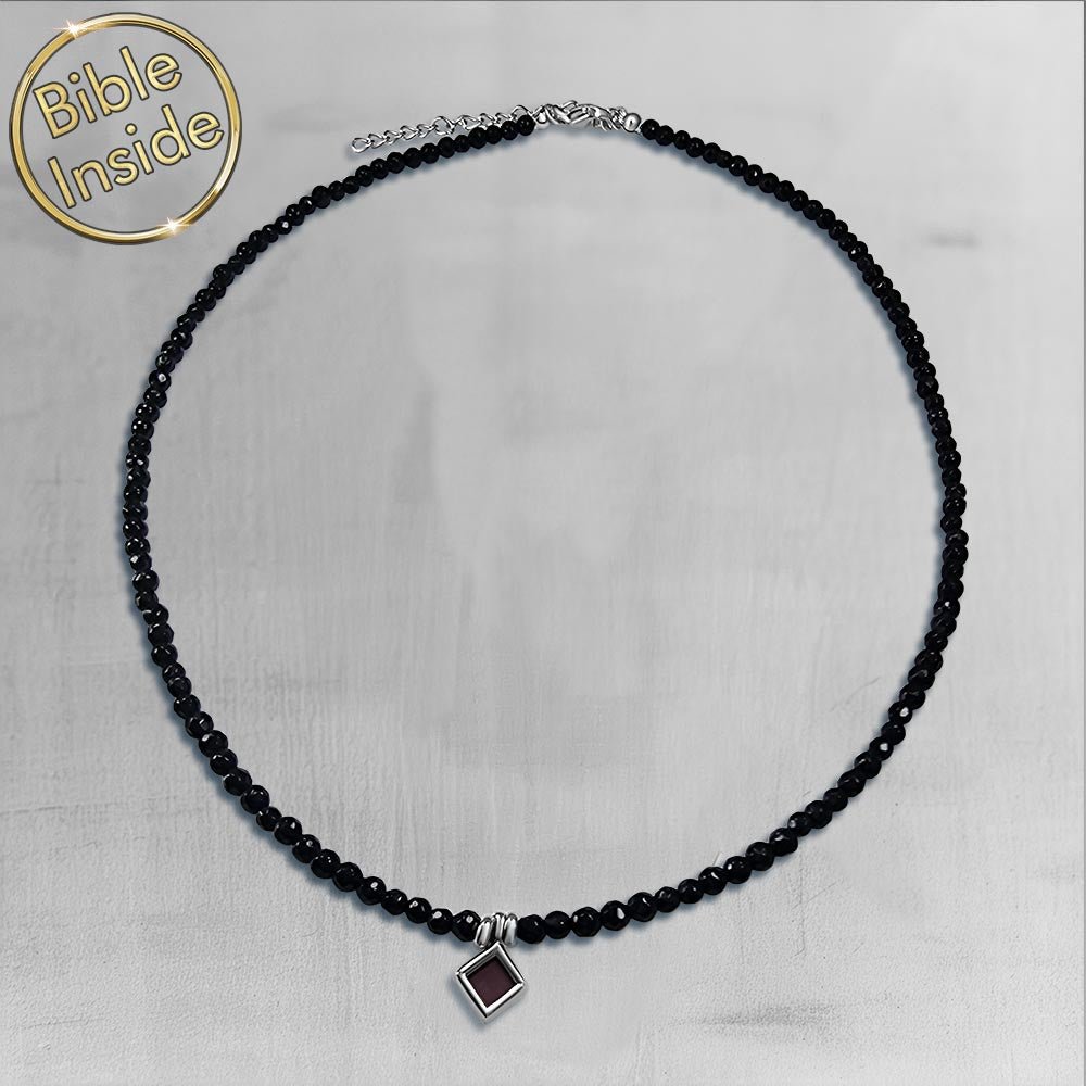 שרשראות בת מצווה חרדית עם חרוזי אוניקס המכילה את התנ"ך השלם