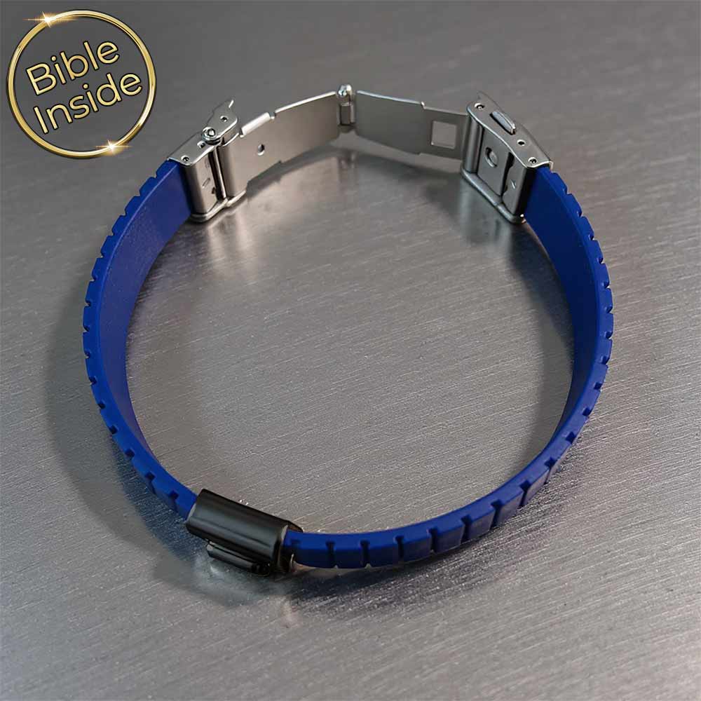 מתנות ערכיות לבר מצווה מבית שלמא עם ננו תנ"ך