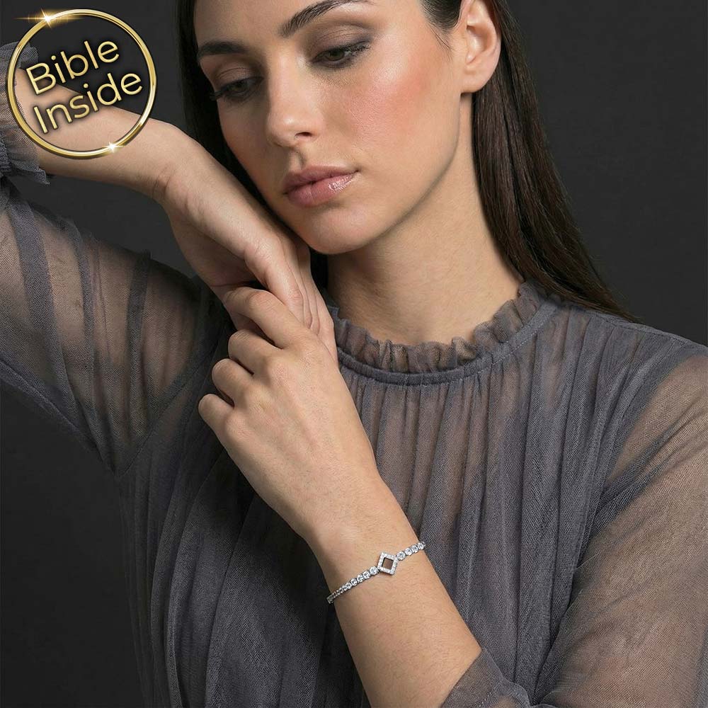 צמיד עם ננו תנך בעיצוב טניס מבריק – תכשיט משמעותי
