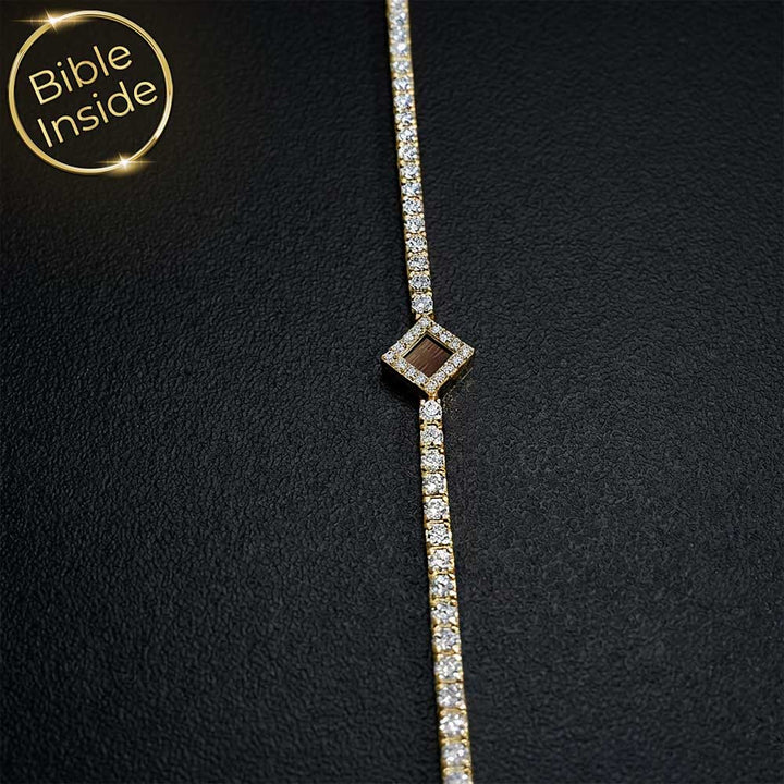 צמיד טניס אלגנטי בזהב ויהלומים משובץ בשבב עם חריטת 24 הספרים