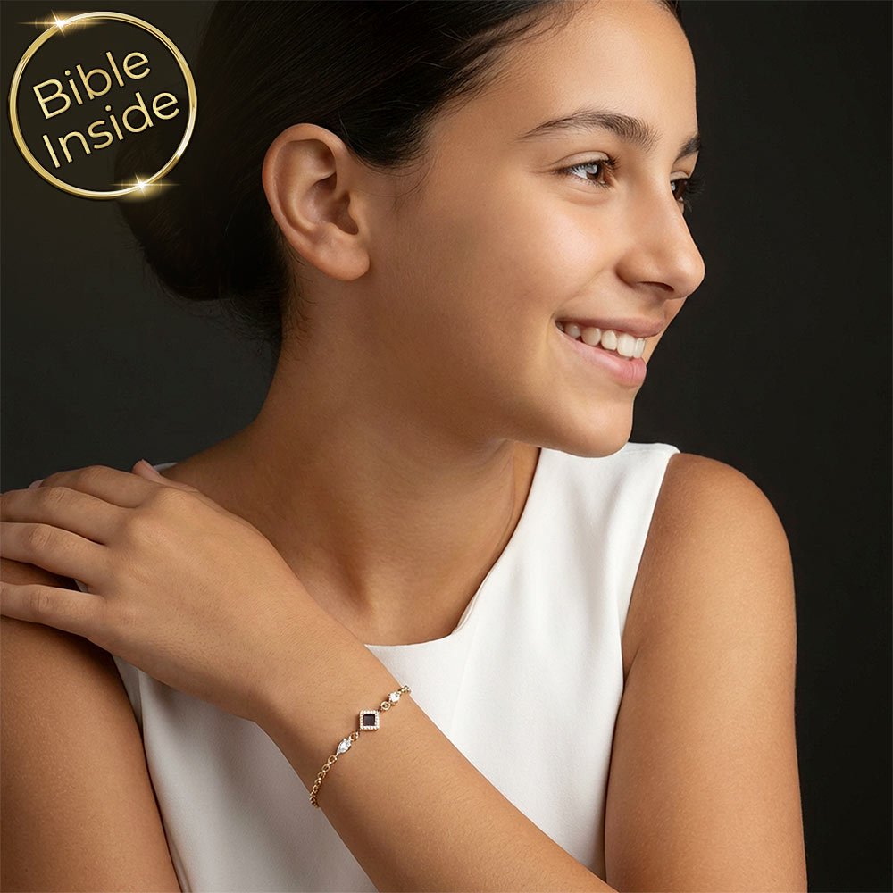 צמיד לבת מצווה דתית עם מעוין משובץ המכיל את התנ"ך השלם