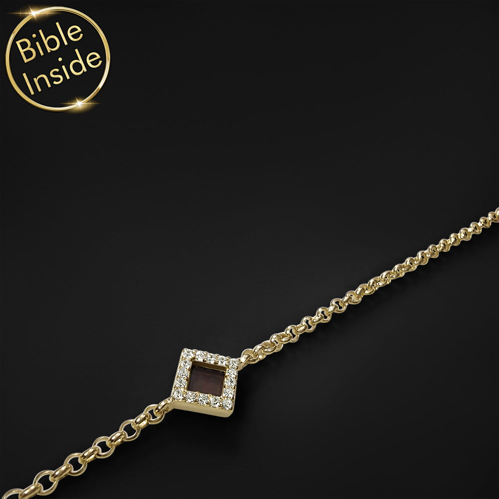 צמיד תנך זהב לאישה עם ריבוע משובץ