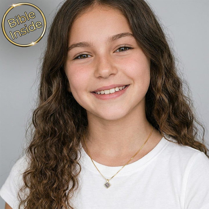 שרשרת לבת מצווה זהב 14 קראט עם זירקון נוצץ ושבב עם כל התנך