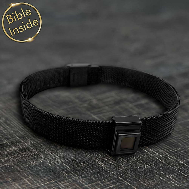 צמיד שחור לגבר עם תנך | 24 סיפרי התנ"ך בחריטה | מיי ננו תכשיטים