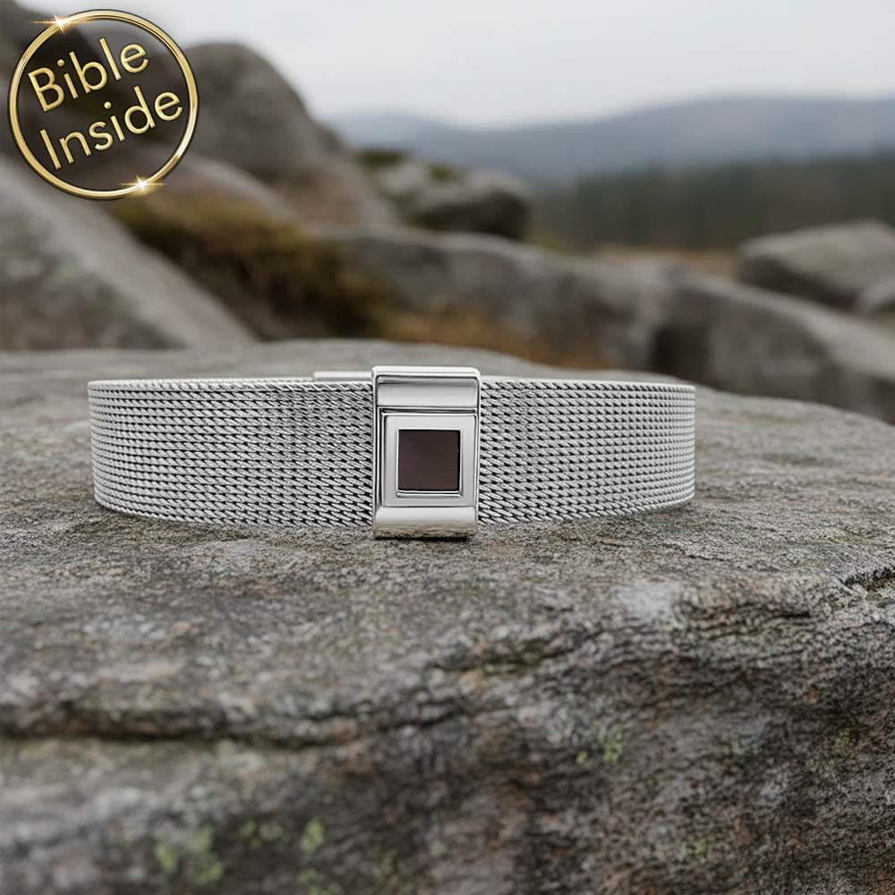 כל התנך בצמיד כסף עם זהב | 24 סיפרי התנ"ך בחריטה | ננו תכשיטים