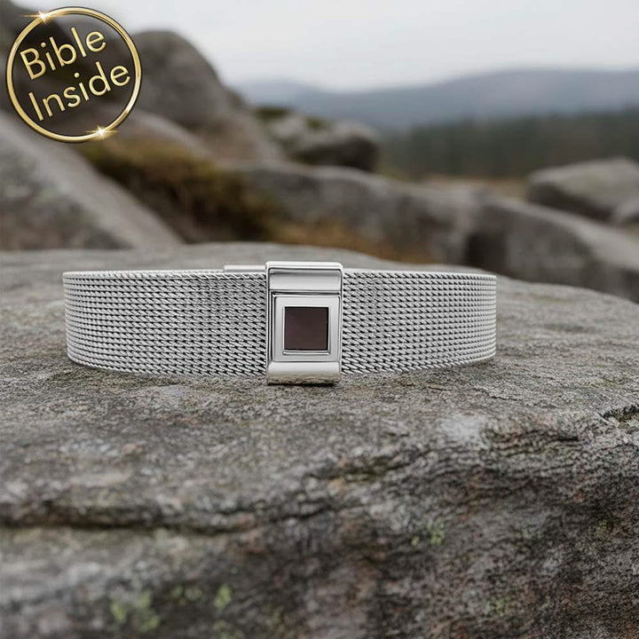 כל התנך בצמיד כסף עם זהב | 24 סיפרי התנ"ך בחריטה | ננו תכשיטים