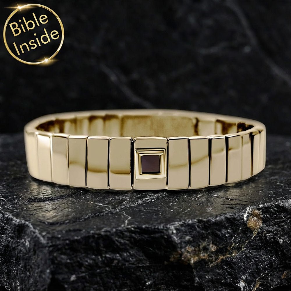 חנויות תכשיטים לגברים עם כל התנ"ך משובץ