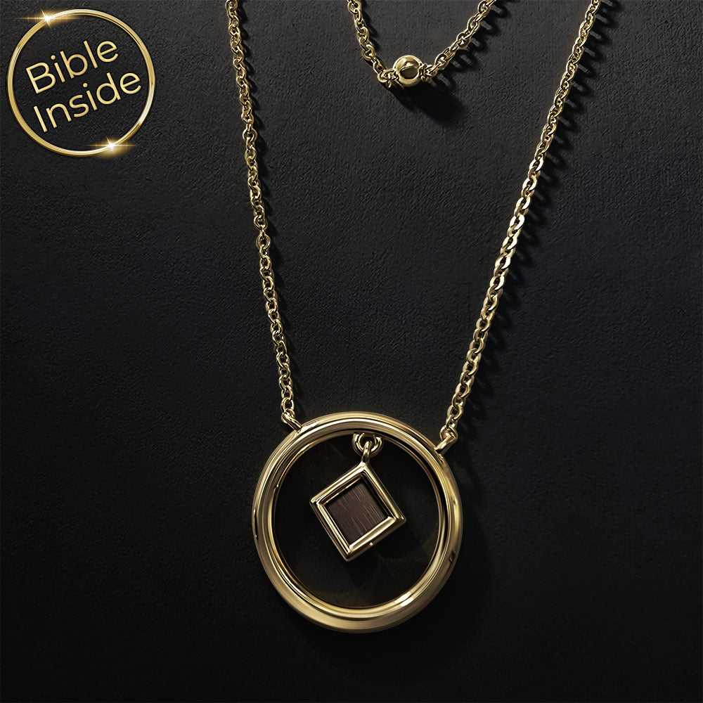 שרשרת עם ספר תהילים – טבעת זהב עם ריבוע כהה בפנים