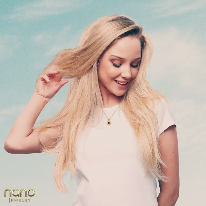 שרשרת מגן דוד לאישה עם ננו תנ"ך בהגדלה מיקרוסקופית מבית ננו תכשיטים